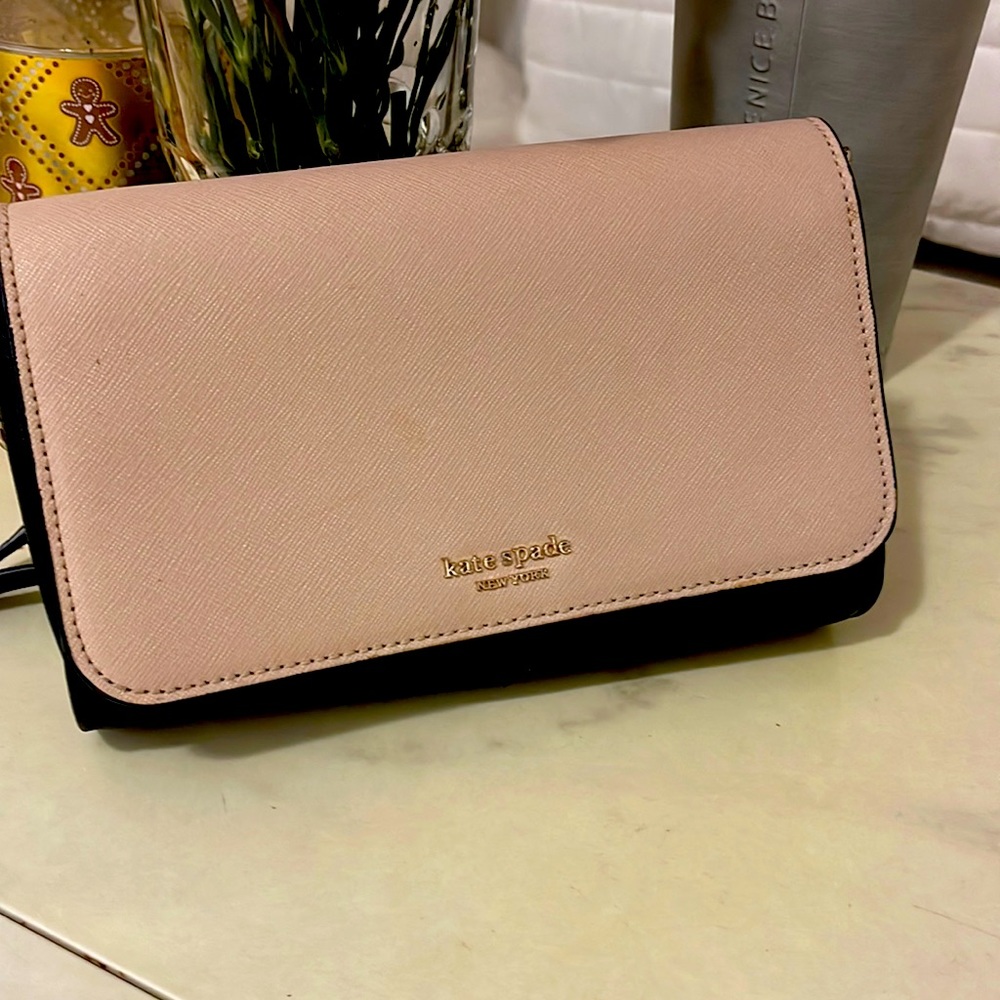 Beautiful two tone Kate Spade purse